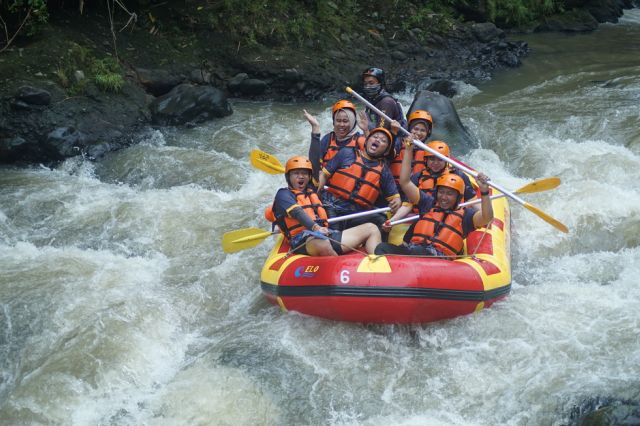 Serunya Rafting di Bogor: Cari Tahu Paket dan Harganya Sekarang!