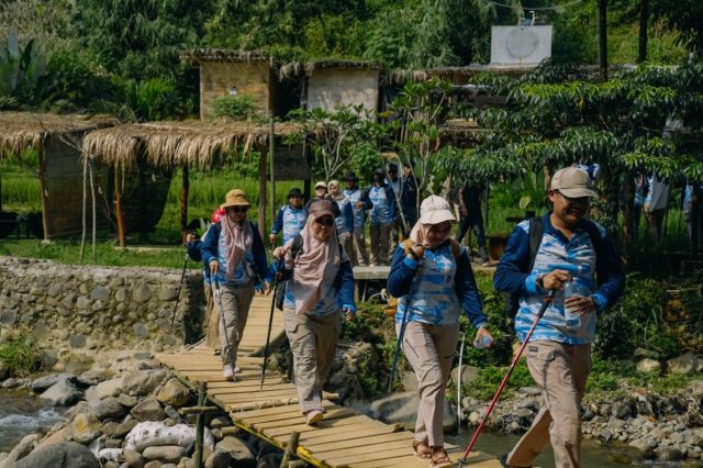 Paket Trekking Sentul Murah: Liburan Seru di Alam dengan Harga Bersahabat